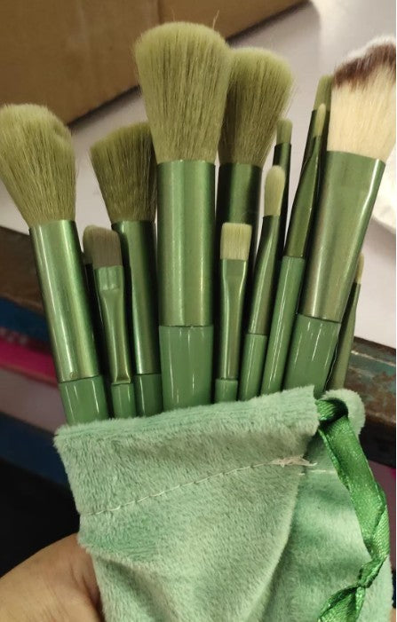 13Pcs Makeup Brush Set Make Up Concealer Brush Blush Powder Brush Eye Shadow Highlighter Foundation Brush Cosmetic Beauty Tools EELHOE COSMETICS